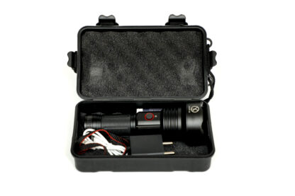 Rechargeable LED Flashlight: YK-MT12 - Image 4