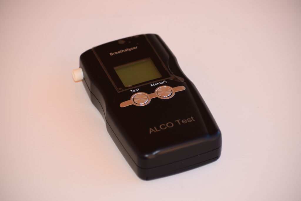 Alcohol Breath Analyser- Alco Test – Point Blank Range